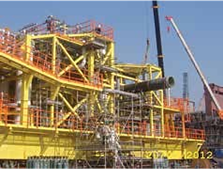 BONDSTRAND 2400